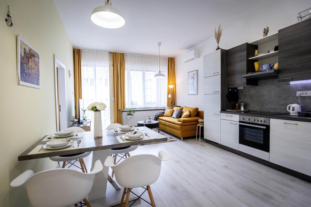 Deluxe Apartman Egle1 I Studio Egle 2 Загреб Экстерьер фото